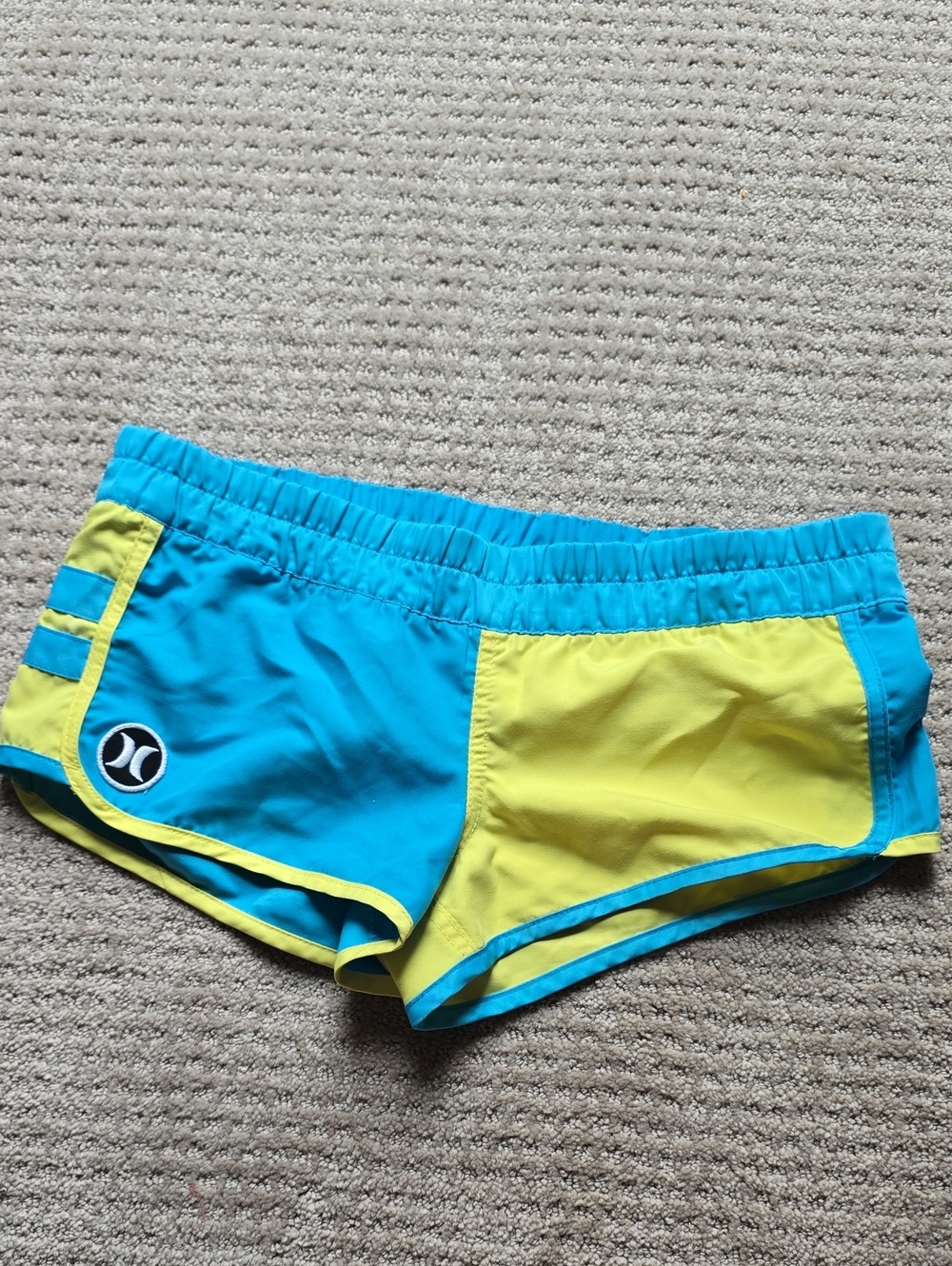 Hurley Blue & Yellow Colorblock Boardshorts/Shorts Small